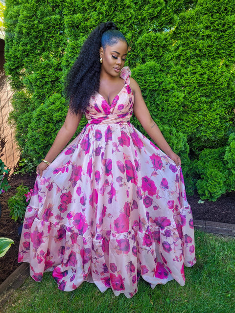 UNTOUCHABLE CHIC FLORAL MAXI DRESS - Fitz Clothing