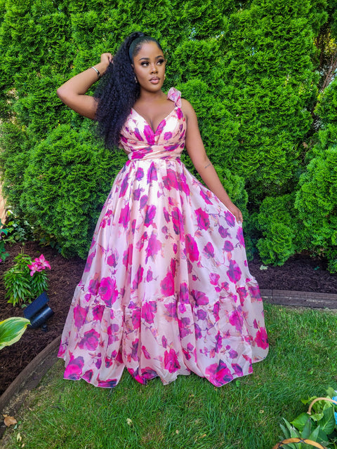 UNTOUCHABLE CHIC FLORAL MAXI DRESS - Fitz Clothing